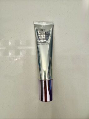 Estee Lauder Perfectionist Pro Retinol Treatment 30 ml